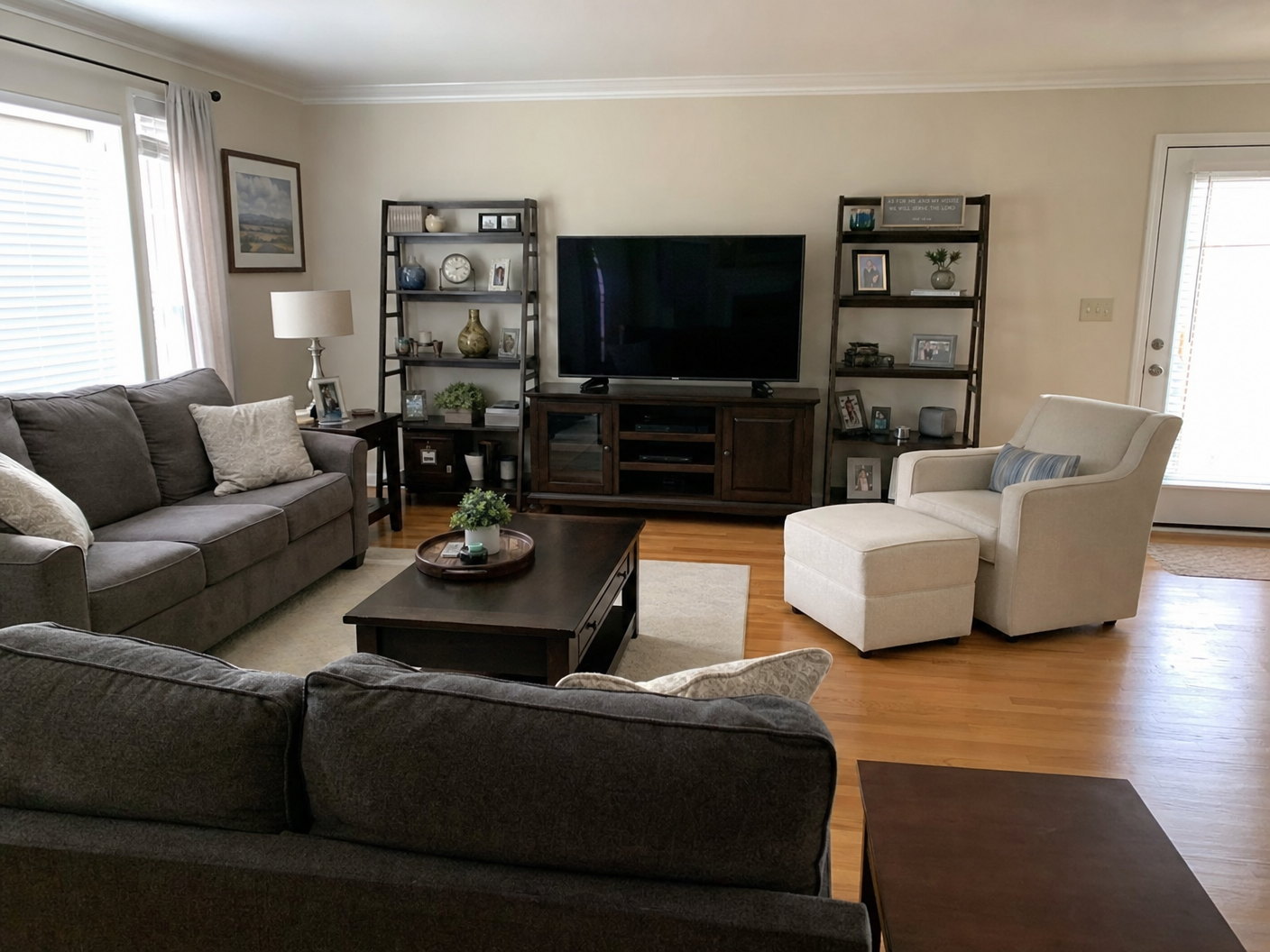 Living Room 3 Cleaning
