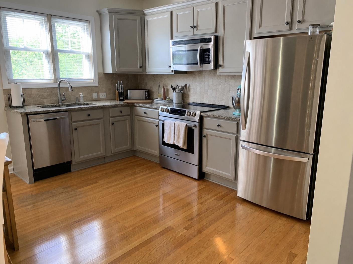 Kitchen 4 Cleaning